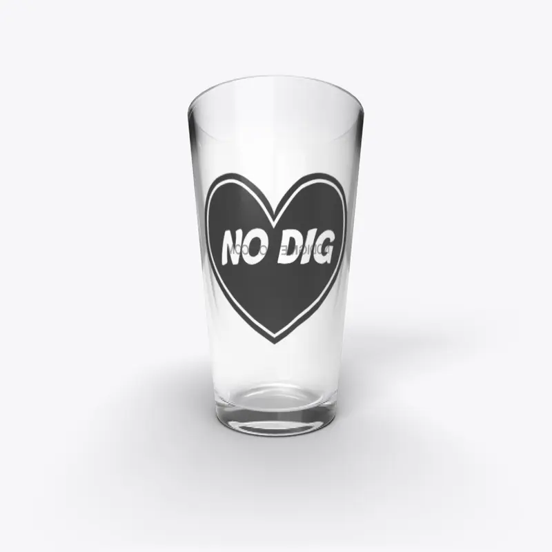 No Dig - Black Heart Pint Glass